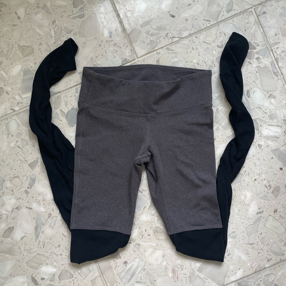 Alo Yoga Goddess Ribbed Leggings